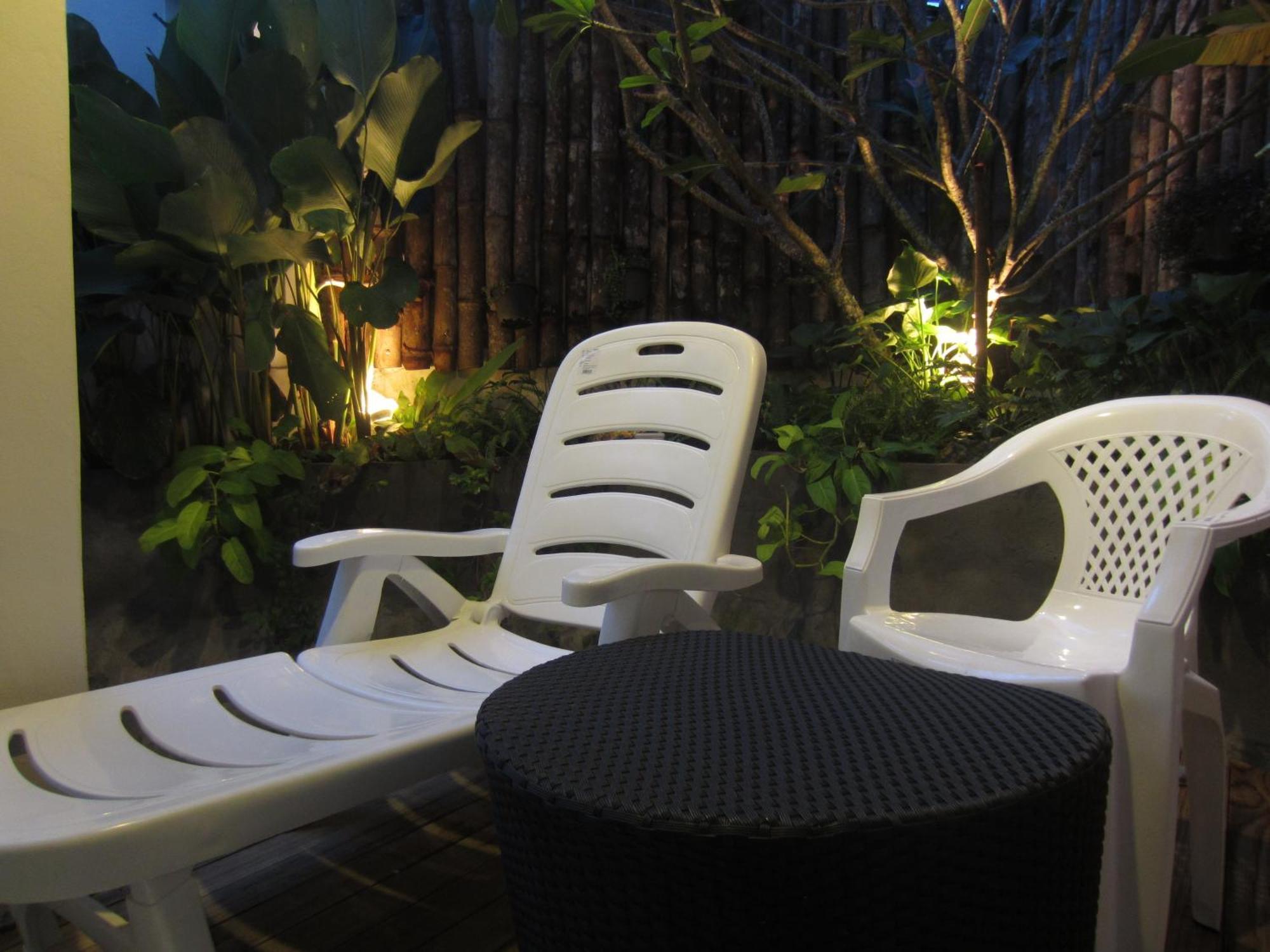 The Wave Hotel Patong Sha Phuket Exterior photo